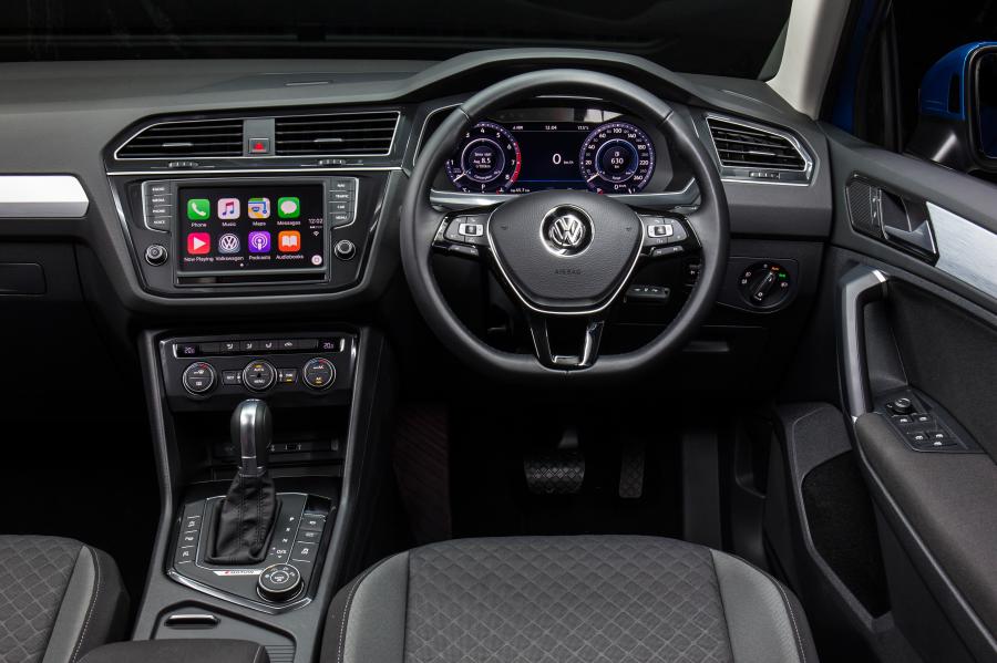 Панель приборов Volkswagen Tiguan Comfortline 2016 года  (AU) (фото 26 из 30)